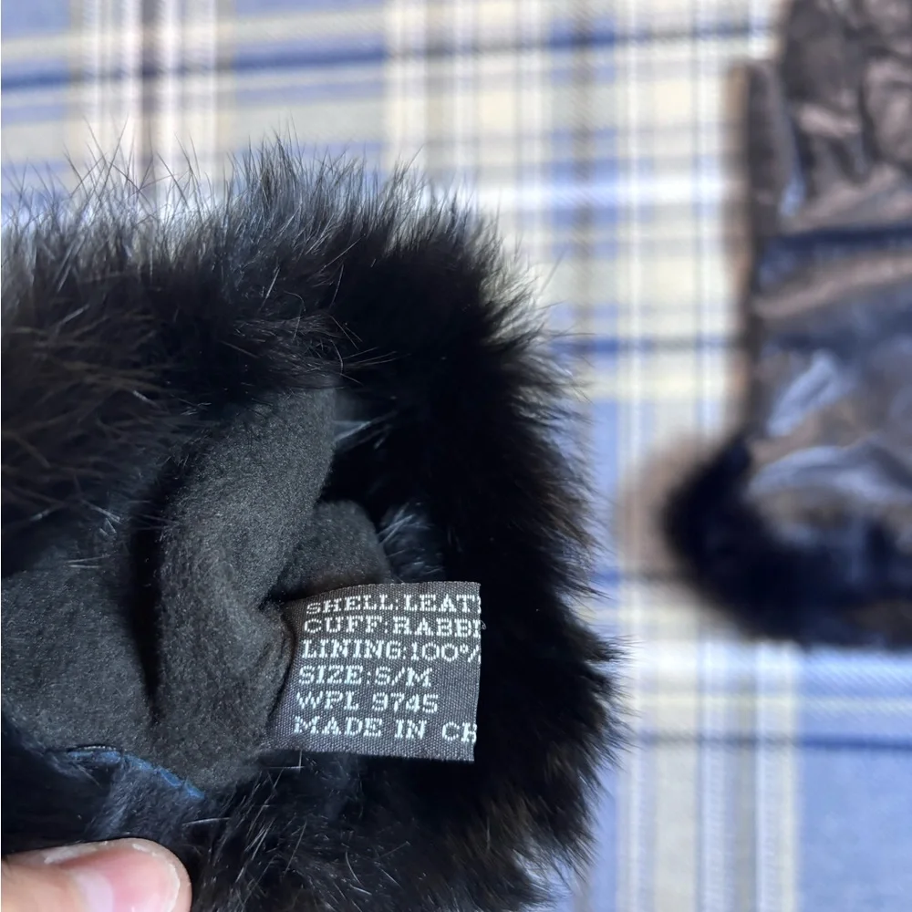 💯% Leather & Rabbit Fur Gloves Women’s Small Medium